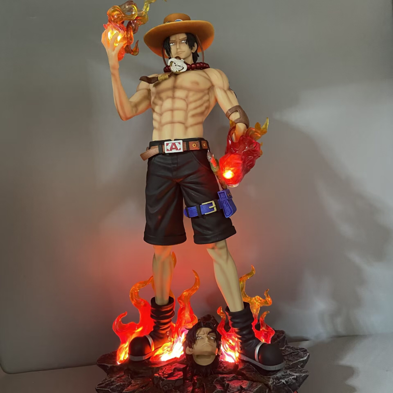 Animatsioon Pirate/Merekuningas Kimono Solon ja Soloni maa Kaunistused Käsitöö Modell Hulgimüük