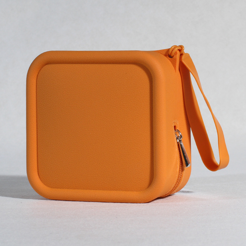 2024. gada silikona uzglabāšanas maza kvadrātveida soma ar lielu ietilpību, pārnēsājama atslēgu uzglabāšanas soma, lūpu krāsa, grims, monētu maciņš, ūdensizturīgs