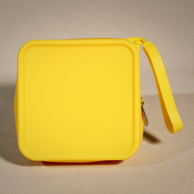 2024. gada silikona uzglabāšanas maza kvadrātveida soma ar lielu ietilpību, pārnēsājama atslēgu uzglabāšanas soma, lūpu krāsa, grims, monētu maciņš, ūdensizturīgs