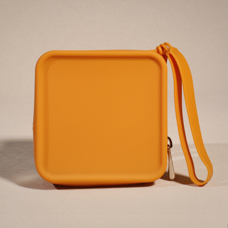 2024. gada silikona uzglabāšanas maza kvadrātveida soma ar lielu ietilpību, pārnēsājama atslēgu uzglabāšanas soma, lūpu krāsa, grims, monētu maciņš, ūdensizturīgs