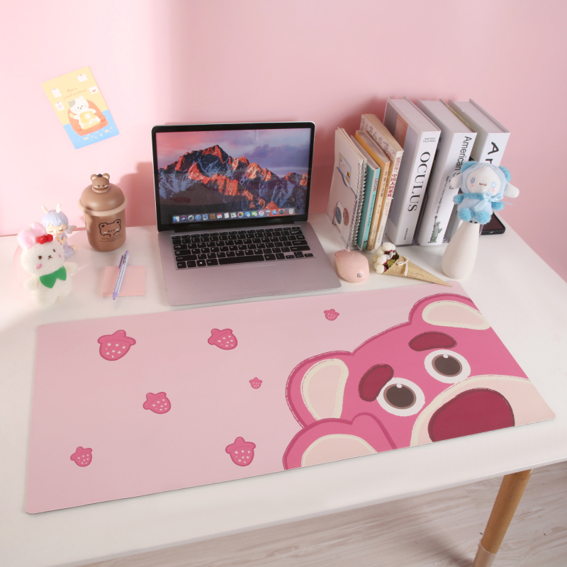 Silmade kaitsev lauamatt Sanrio koomiksiõpilase lauamatt kirjutuslaua matt ühiselamu õppelauamatt kontoriarvuti lauamatt