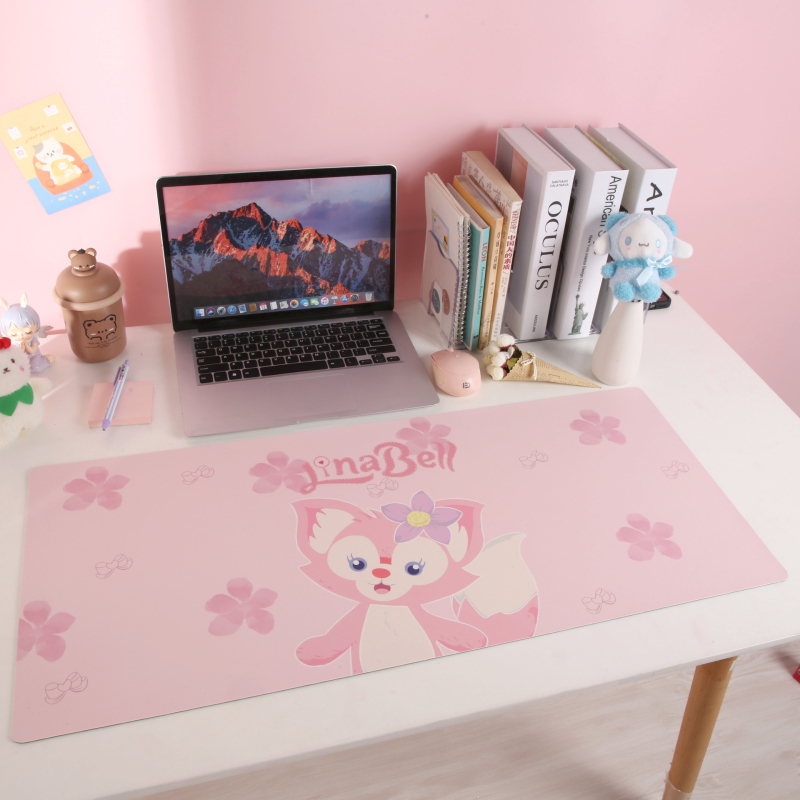 Silmade kaitsev lauamatt Sanrio koomiksiõpilase lauamatt kirjutuslaua matt ühiselamu õppelauamatt kontoriarvuti lauamatt