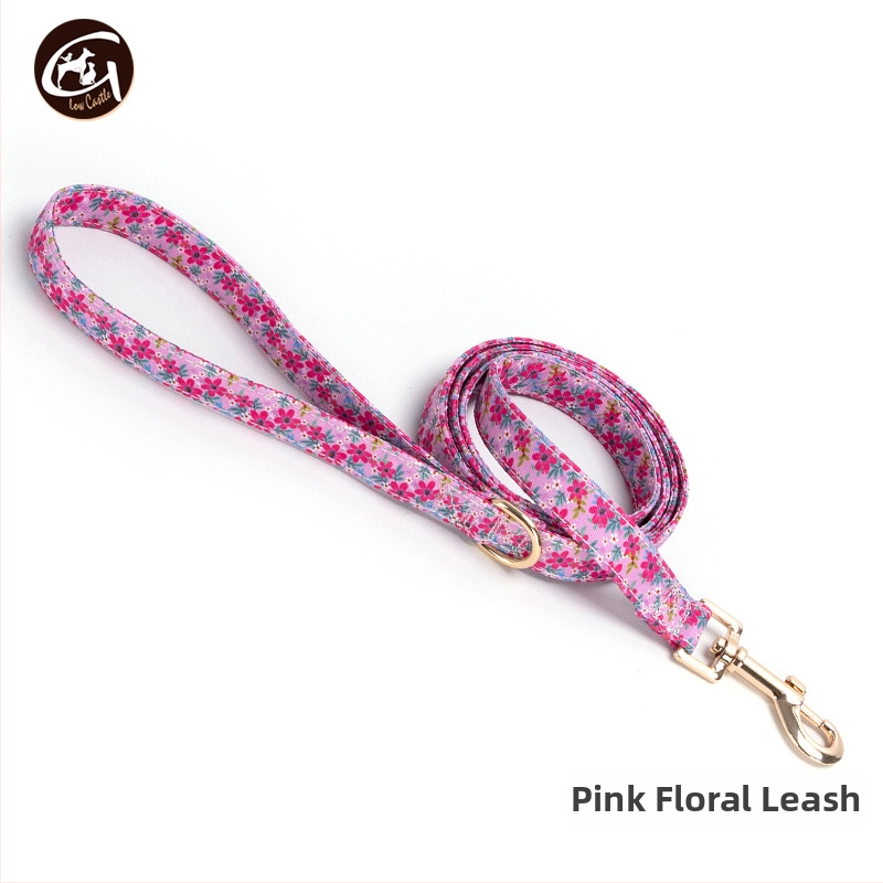 Uus kirjaga koerakaelarihm lilla roosa triibuga lemmikloomatarvete väliskaubanduse veojõuga koerakett madal kuldne pandla kiri