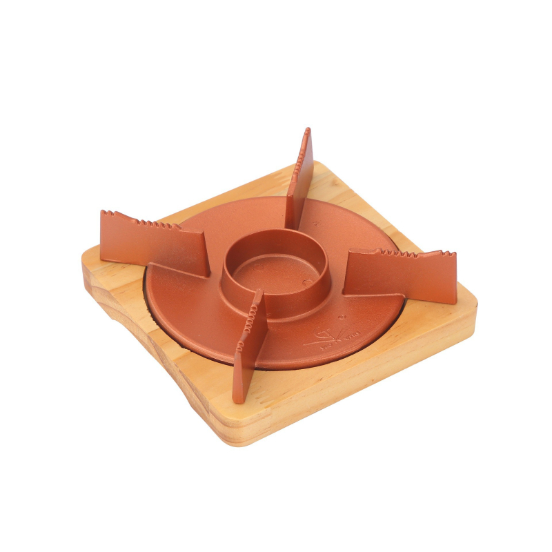 Sutirštinta aliuminio lydinio alkoholio viryklė virtuvėje, patogi sauso puodo viryklė, nešiojama alkoholio viryklė, buitinė maža karšto puodo lentynėlė