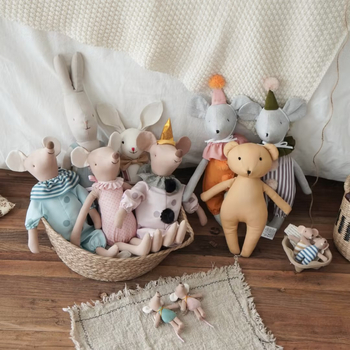 Dāņu auduma dzīvnieku lelle radošai mazuļa miega lellei, bērnu rotaļu rotaļlieta dzimšanas dienas dāvanai