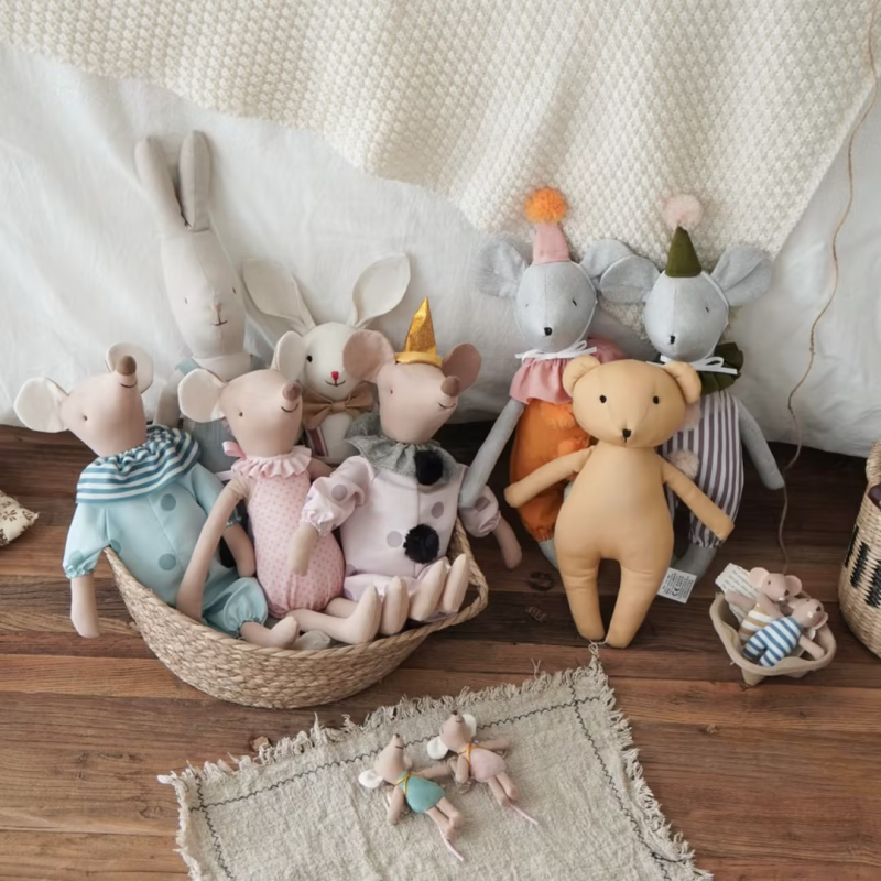 Dāņu auduma dzīvnieku lelle radošai mazuļa miega lellei, bērnu rotaļu rotaļlieta dzimšanas dienas dāvanai