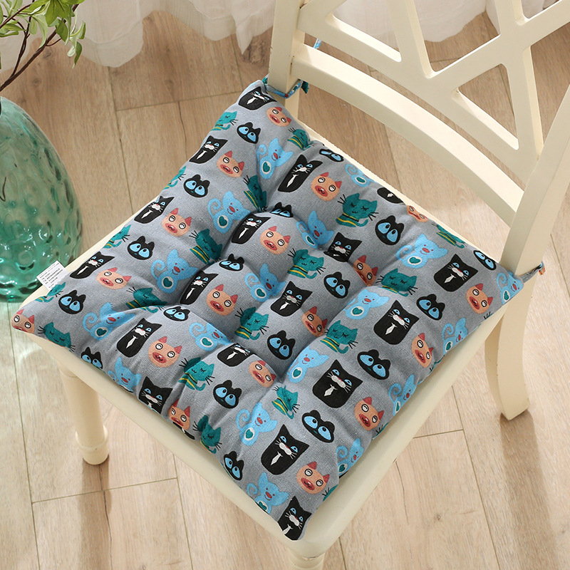 Toolipadi, mugav padi, söögitooli padi, kontoritooli padja tootja, ümar padi õpilasele, otsevedu