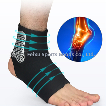 Hulgimüügis spordi pahkluu kaitsmete kompressioonpahkluu kaitsmete sokid, välistingimustes kasutatavad korvpalli-, jalgpalli-, mägironimis- ja muud kaitsmed.