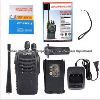Baofengi raadiosaatja suure võimsusega tsiviilkäelt seismine Hiina ja inglise ajalehe number väliskaubanduse kuumalt müüvad tootjad hulgimüügi pikamaa
