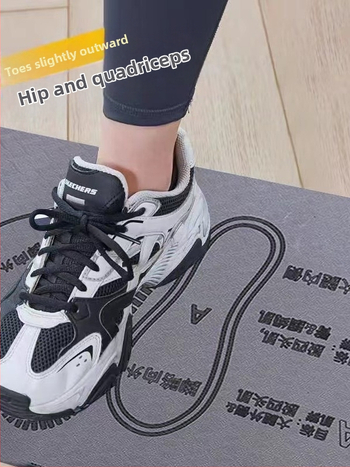 Tootja hulgimüügi kükimatt, algajate küki abitreeningu varustus, kilbiga jalgade salendava välimusega majapidamismatt TPE-st