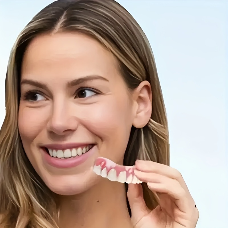 2025. aasta uus piiriülene otsetarnetav kaheosaline looduslike hammaste komplekt. Natural Appearance.