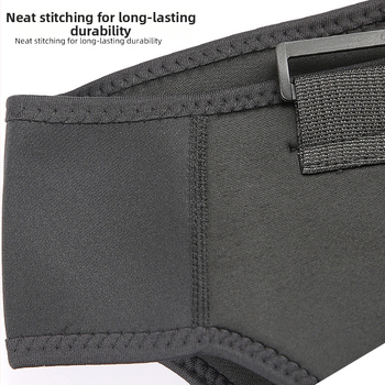 Nuimamas, dviem kryptimis reguliuojamas, hermetiškas, kvėpuojantis sportinis pečių paminkštinimas, dvigubas pečių dirželis, kryžminis pečių dirželis, dvigubas nugaros apsauginis dėklas.