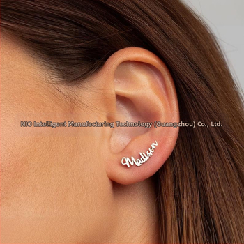 Európai és amerikai népszerű fülbevalók 925-ös ezüstből, női barkácsoláshoz készült angol betűs fülbevalók, fejlett érzéki, niche jellegzetes fülbevalók, amelyek nem fakulnak ki.