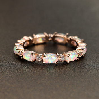 Διασυνοριακή επιθυμία AliExpress εξωτερικού εμπορίου μικρο διαμαντένιο οβάλ δαχτυλίδι οπάλιο δημιουργική μόδα μετακινούμενος απλή ιδιοσυγκρασία