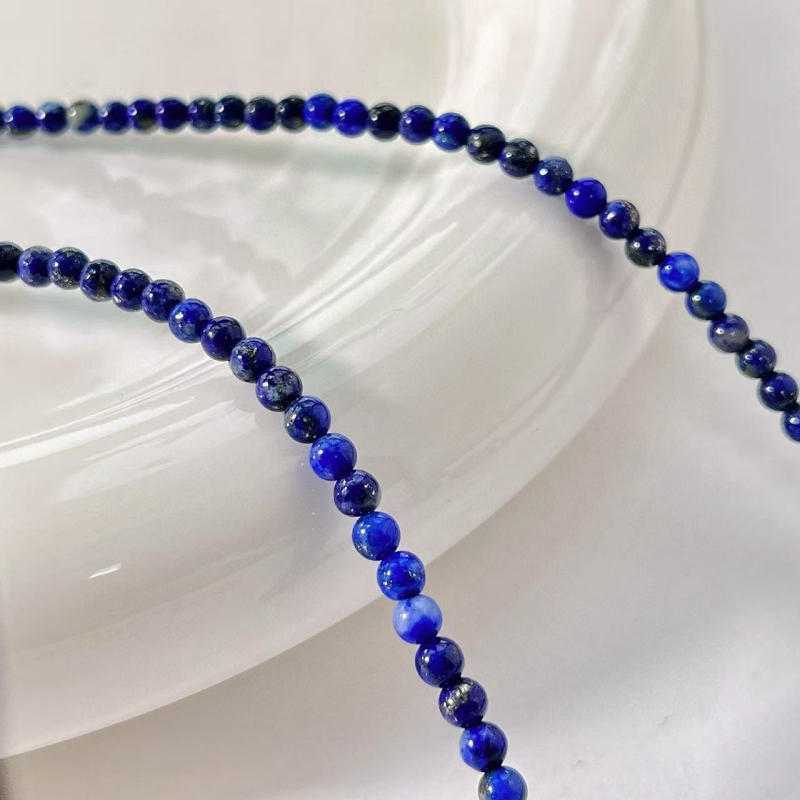 Kvaliteetne naturaalse lapis lazureiidi disainiga rangluukujulise ketiga kaelakee