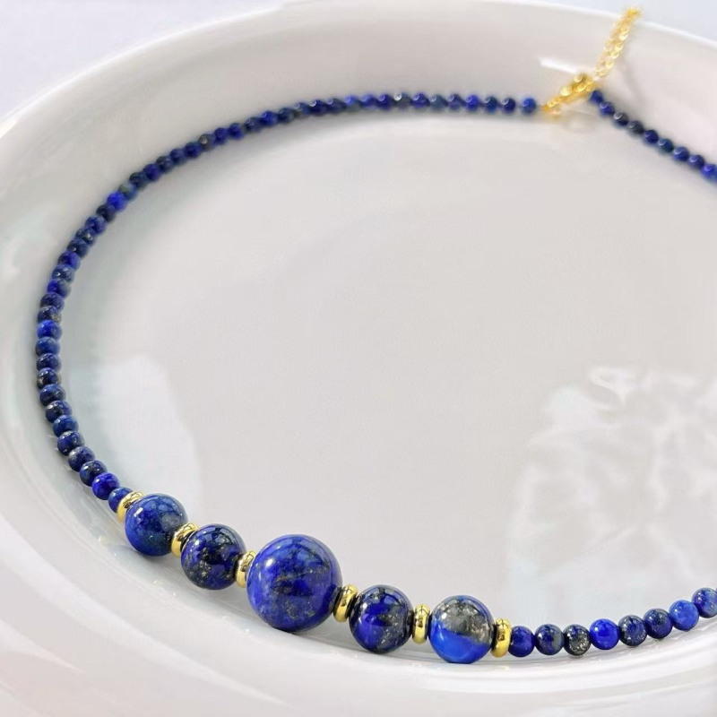 Kvaliteetne naturaalse lapis lazureiidi disainiga rangluukujulise ketiga kaelakee