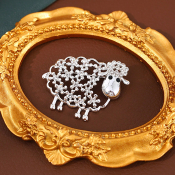 Tehase otsemüük, uus moodne tsingisulamist pross, rhinestone'iga inkrusteeritud pross, kallihinnaline ülikonnakleit, lambakorsett