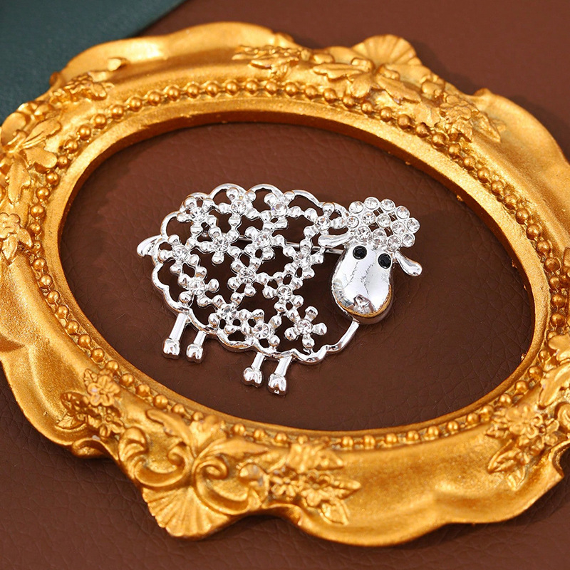 Tehase otsemüük, uus moodne tsingisulamist pross, rhinestone'iga inkrusteeritud pross, kallihinnaline ülikonnakleit, lambakorsett