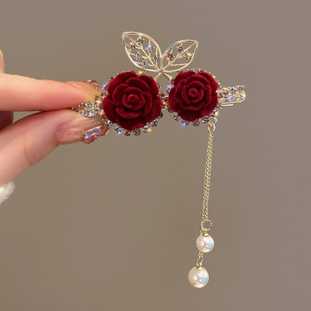 Κόκκινη βελούδινη φουρκέτα Full Diamond Light Luxury Finger Side Clip Cyber Celebrity Shiny Diamond Fringe Side Clip Duckreck Clip