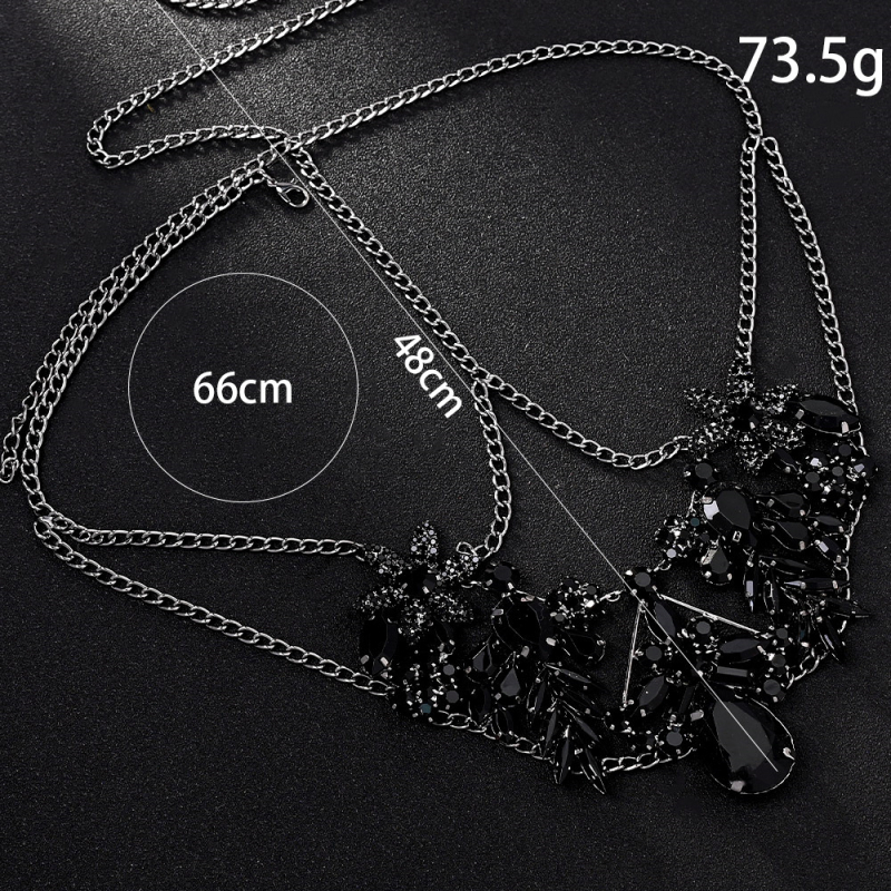 Външна търговия Гореща разпродажба Черна модна маска Дамска луксозна маска с кристали Маска Хелоуин парти Декорация за бала