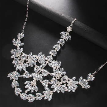 Европейски и американски трансгранични бижута Преувеличена маска с кристали Хелоуин Маскарад Парти Диамантена маска за лице