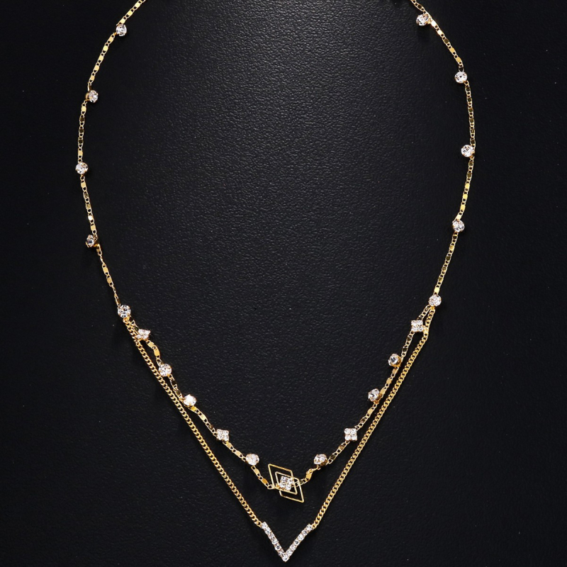 Tarpvalstybinė nauja indiška tradicinė dvigubo sluoksnio galvos grandinėlė, europietiška ir amerikietiška, aukščiausios klasės nuotakos plaukų grandinėlė, plaukų aksesuarai iš cirkonio