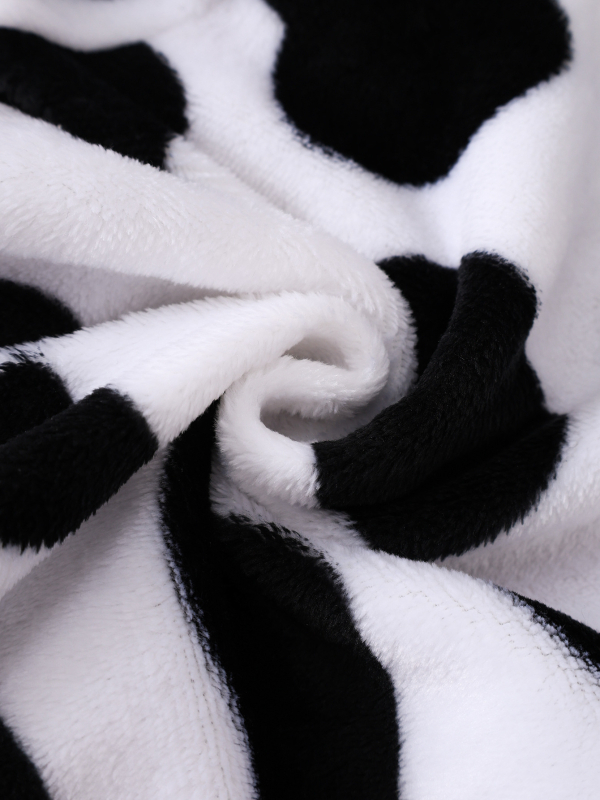 2024-es határokon átnyúló őszi és téli baba Mao Mao kapucnis sapka, szerelmes foltos, hímzett, tehénmintás, alkalmi cipzáras, hosszú mászóruha