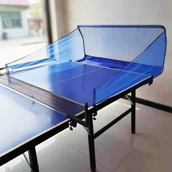 Stalo teniso kamuoliukų surinkimo tinklas, skirtas treniruotėms patalpose, blokuojantis stalo teniso kamuoliukų surinkimo tinklą, nešiojamą kamuoliukų rinkimo ir perdirbimo tinklą.