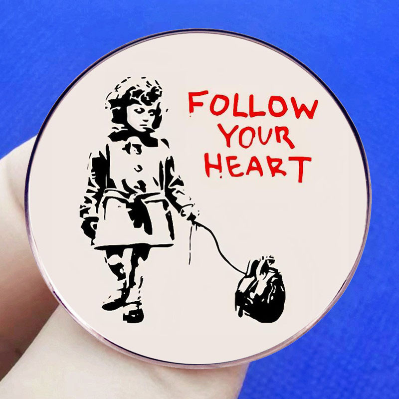 Следвай собствената си вътрешна брошка, вдъхновяваща английска графити игла за рисуване, значка, аксесоари за значки от метална сплав