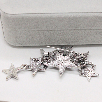 AliExpressen népszerű divatos vintage ősi ezüst pisztoly fekete strassz ötágú csillag bross tű kabát kiegészítők férfiaknak és nőknek női ruhaderék