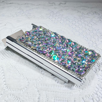 Λεπτή θήκη τσιγάρων Push Cover γεμάτη διαμάντια για γυναίκες, πανέμορφη θήκη τσιγάρων