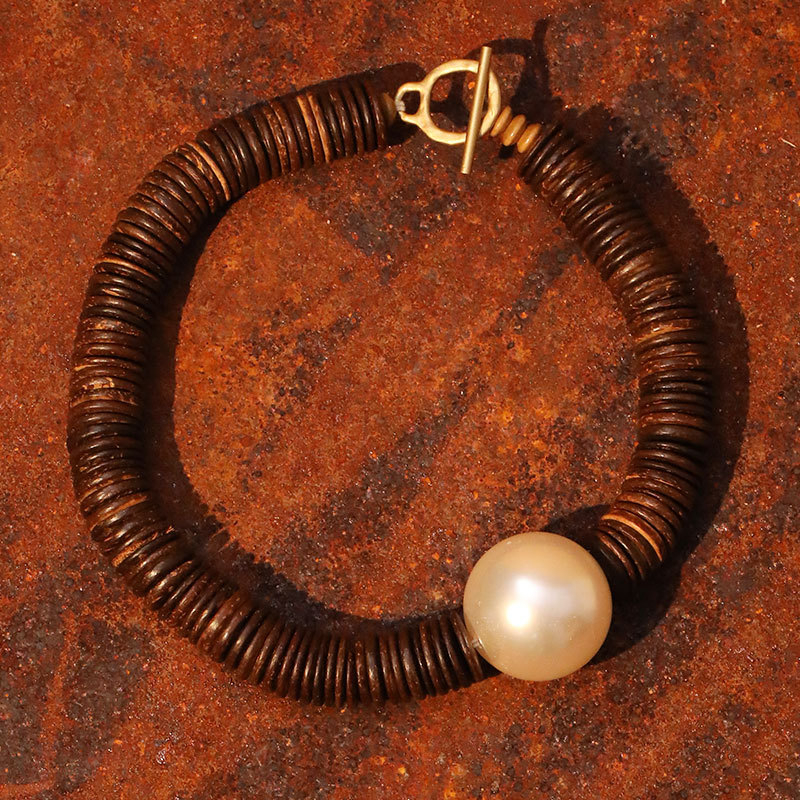 Európai és amerikai etnikai stílusú személyre szabott kulcscsontlánc-kiegészítők, határokon átnyúló divatos kókuszhéj gyöngy nyaklánc, női ékszerek, niche dizájn