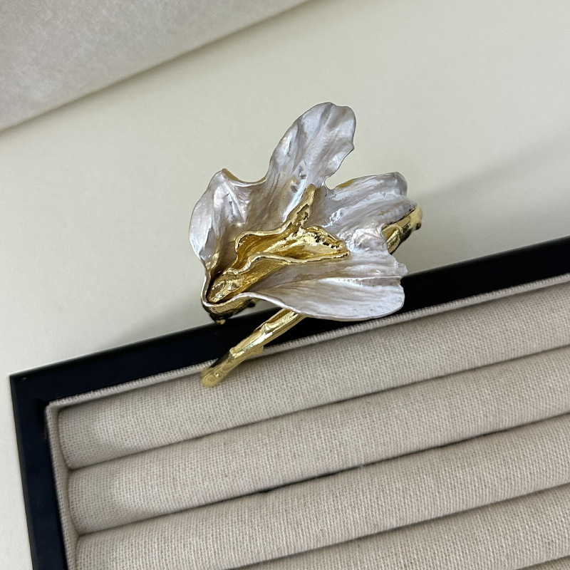 Eiropas un Amerikas pārspīlēta emaljas zelta balta kontrastējoša tulpju ziedu aproce sievietēm, moderna, eleganta, elastīga atvērta aproce