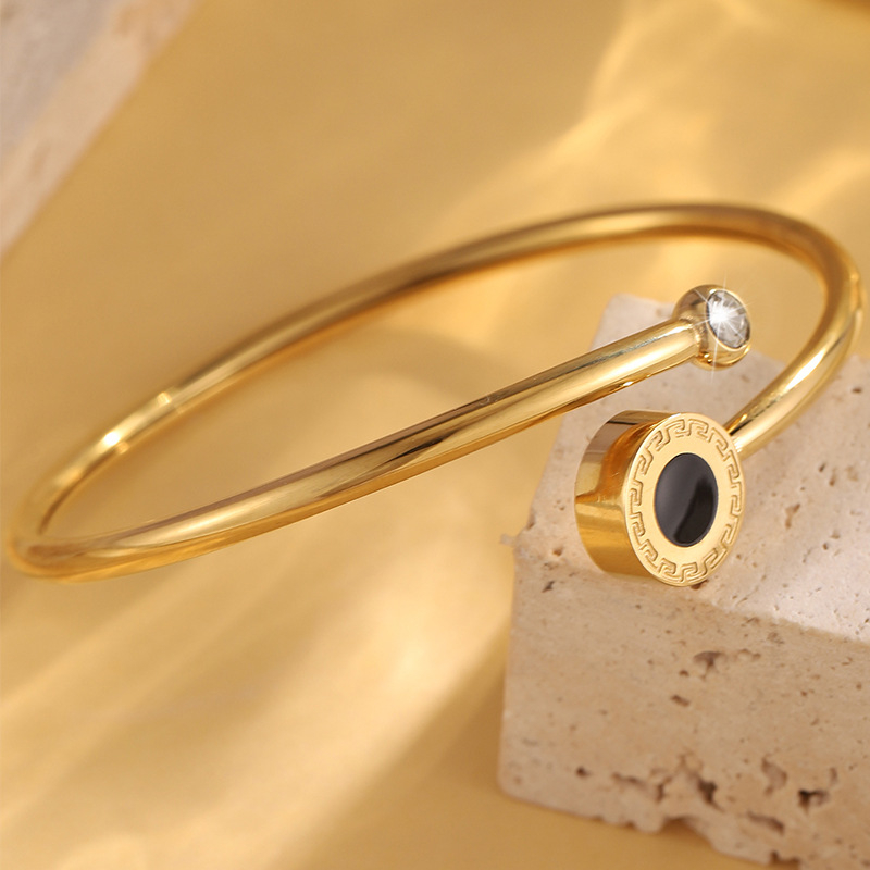 Titāna tērauda aproce ar augstu versiju, saules raksts, dimanta gliemežvāks, sieviešu atvēruma temperamenta dizains, kas neizbalē, aproču rotaslietu vairumtirdzniecība