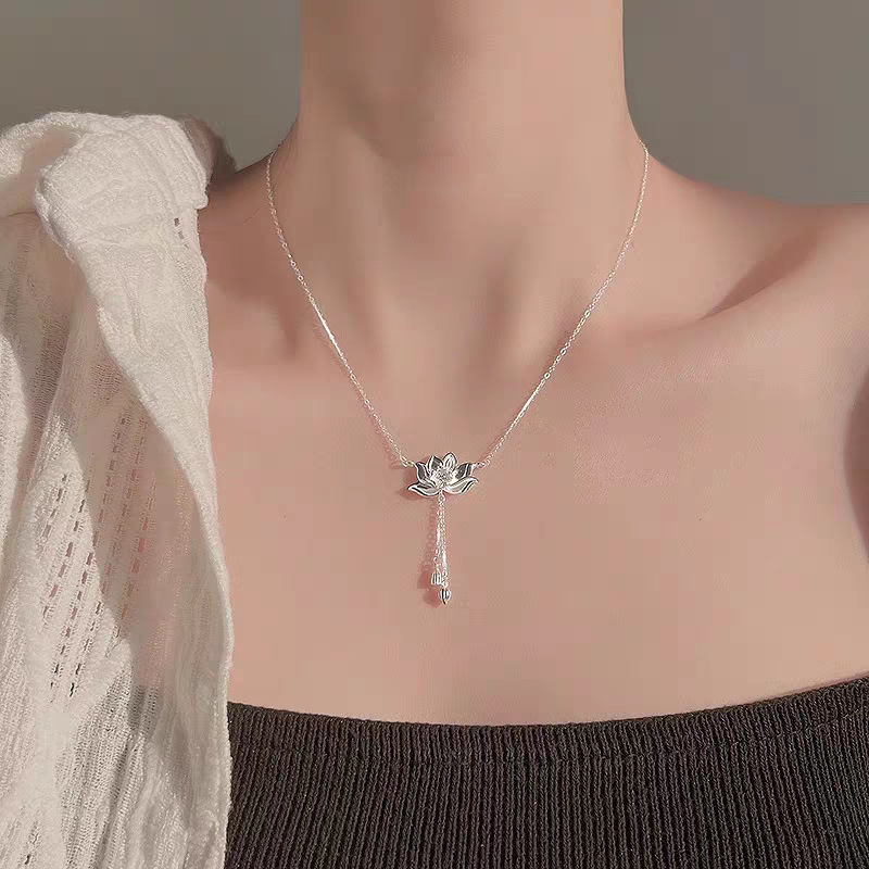 Colier Lotus de două ori pentru femei, stil chinezesc nou, nișă, lumină de lux, toate potrivirile, cadou antic de Ziua Mamei de înaltă calitate