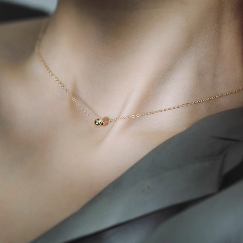 Európai és amerikai stílusos, divatos, sokoldalú, kétrétegű, egymásra rakott nyaklánc nőknek, sima lánccal, pillangó medál elemmel