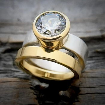 Διασυνοριακή μόδα ευρωπαϊκής και αμερικανικής βαριάς βιομηχανίας, δαχτυλίδι ζιργκόν με ένθετο διπλό χρώμα, δημιουργικό κόσμημα μόδας υψηλού επιπέδου με προσωπικότητα και σχεδιασμό