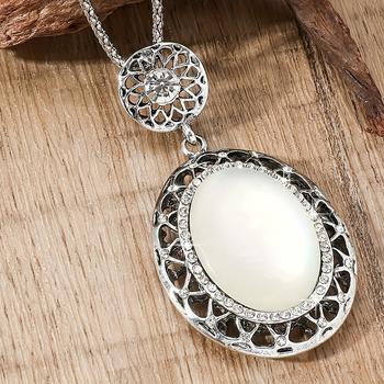 Naujas europietiškas ir amerikietiškas retro pakabukų karoliai, elegantiškas vyriškas ir moteriškas hiphopo madingas japoniško ir korėjietiško stiliaus ilga vilnonė grandinėlė