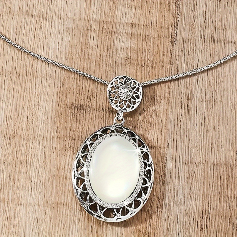 Naujas europietiškas ir amerikietiškas retro pakabukų karoliai, elegantiškas vyriškas ir moteriškas hiphopo madingas japoniško ir korėjietiško stiliaus ilga vilnonė grandinėlė