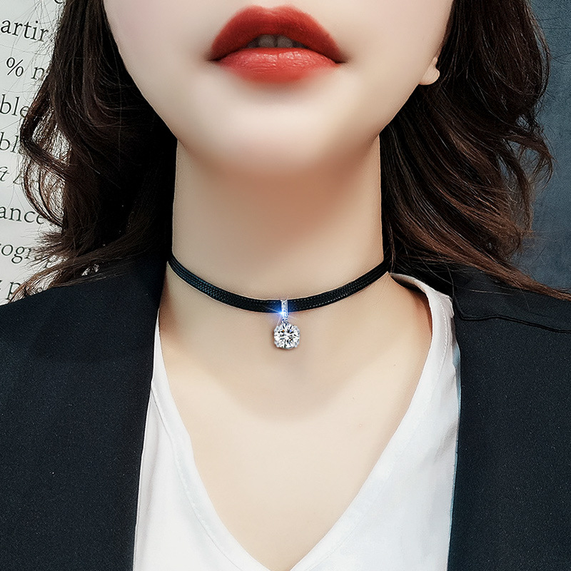 Niche Design Super Flash Zircon Pandantiv Choker Curea din Piele Colier Femei Lanț Claviculă Scurt Simplu Elegant