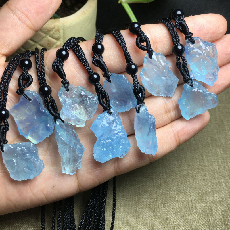 Dabīga akvamarīna oriģinālā akmens kulons, vienkārša, moderna, temperamentīga pīta virve vīriešiem un sievietēm, pārrobežu vairumtirdzniecība