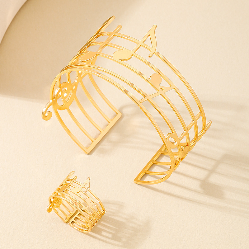 1 set de bijuterii din metal auriu, design exagerat la modă, cu note goale, înfășurare, brățară inel pentru femei, costum