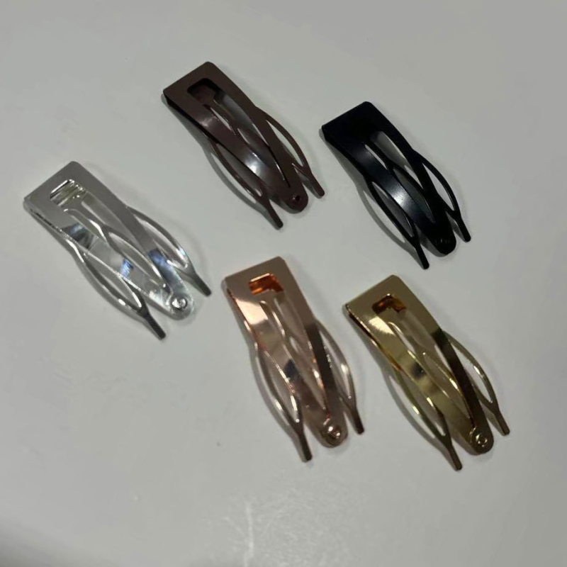 20 vnt. pakuotėje dėžutėje su kryžminiu kraštu, karštai parduodamų trikampių snapelių, BB segtukų, metalinių plaukų segtukų