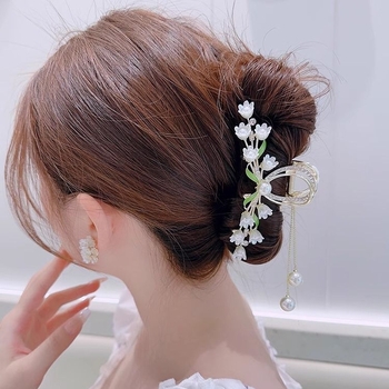 Νέο κλιπ λαβής Suzuki Orchid Pearl του 2023 για γυναίκες, απαλό κομψό κλιπ καρχαρία με φούντα, πίσω μέρος κεφαλής, αξεσουάρ μαλλιών, κλιπ