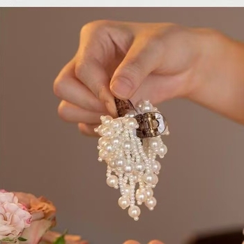 Clip mic cu mărgele albe pentru artificii, Super Zână, personalitate dulce, cu coadă de cal pe jumătate legată, tip rechin, accesoriu de cap