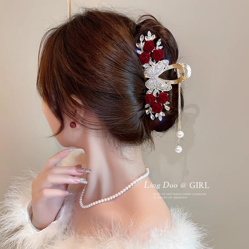 Iidse stiiliga punase roosi liblikaga tutiga juukseklamber naistele, pea tagaküljele suur haaratsklamber, tipptasemel haikalaga peakate