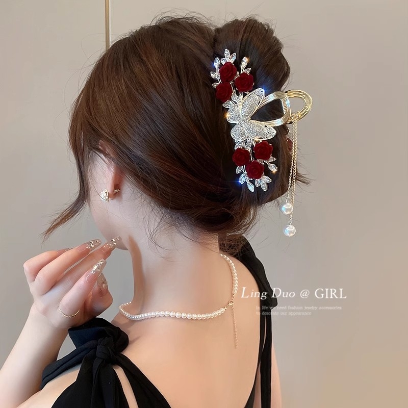 Iidse stiiliga punase roosi liblikaga tutiga juukseklamber naistele, pea tagaküljele suur haaratsklamber, tipptasemel haikalaga peakate