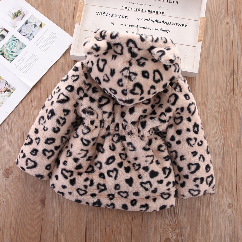 Ārējās tirdzniecības bērnu apģērbs meiteņu mētelis rudens un ziemas Jauns meiteņu vilnas džemperis bērnu mākslīgās kažokādas ausis sabiezēts stepēts mētelis