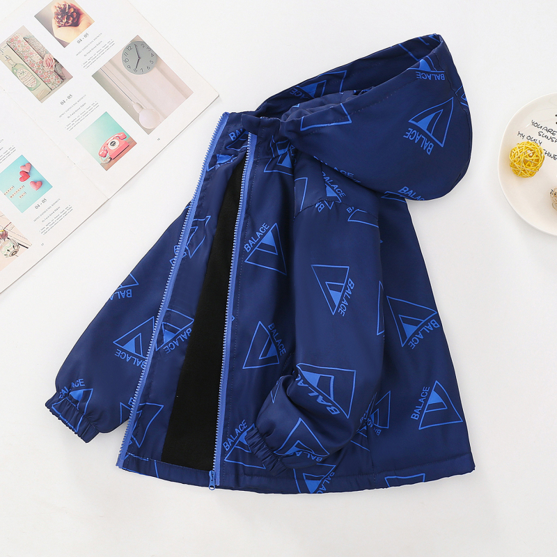 Poiste fliisvoodriga jope, tuulejope vanematele lastele, kevad-, sügis- ja talvespordialad. Uus stiil 3–16-aastastele lastele, lisatud fliisiga.