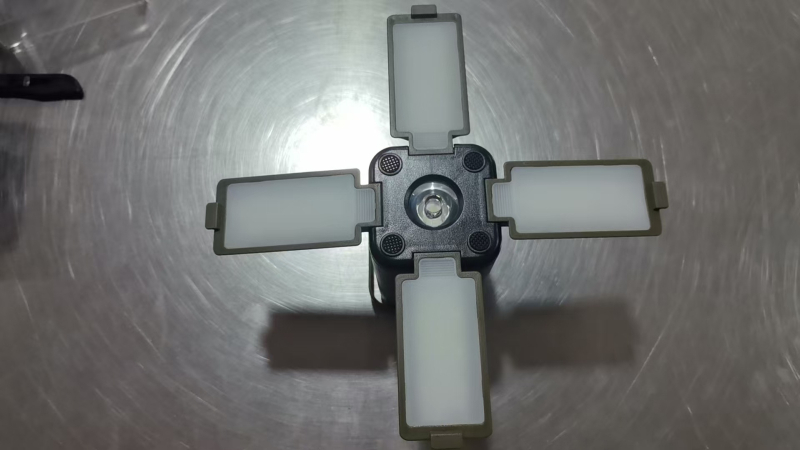 Õues telgivalgusti USB-laetav kokkupandav telgivalgusti Kaasaskantav telgivalgusti Hädaolukorra taskulamp Meeleoluvalgus